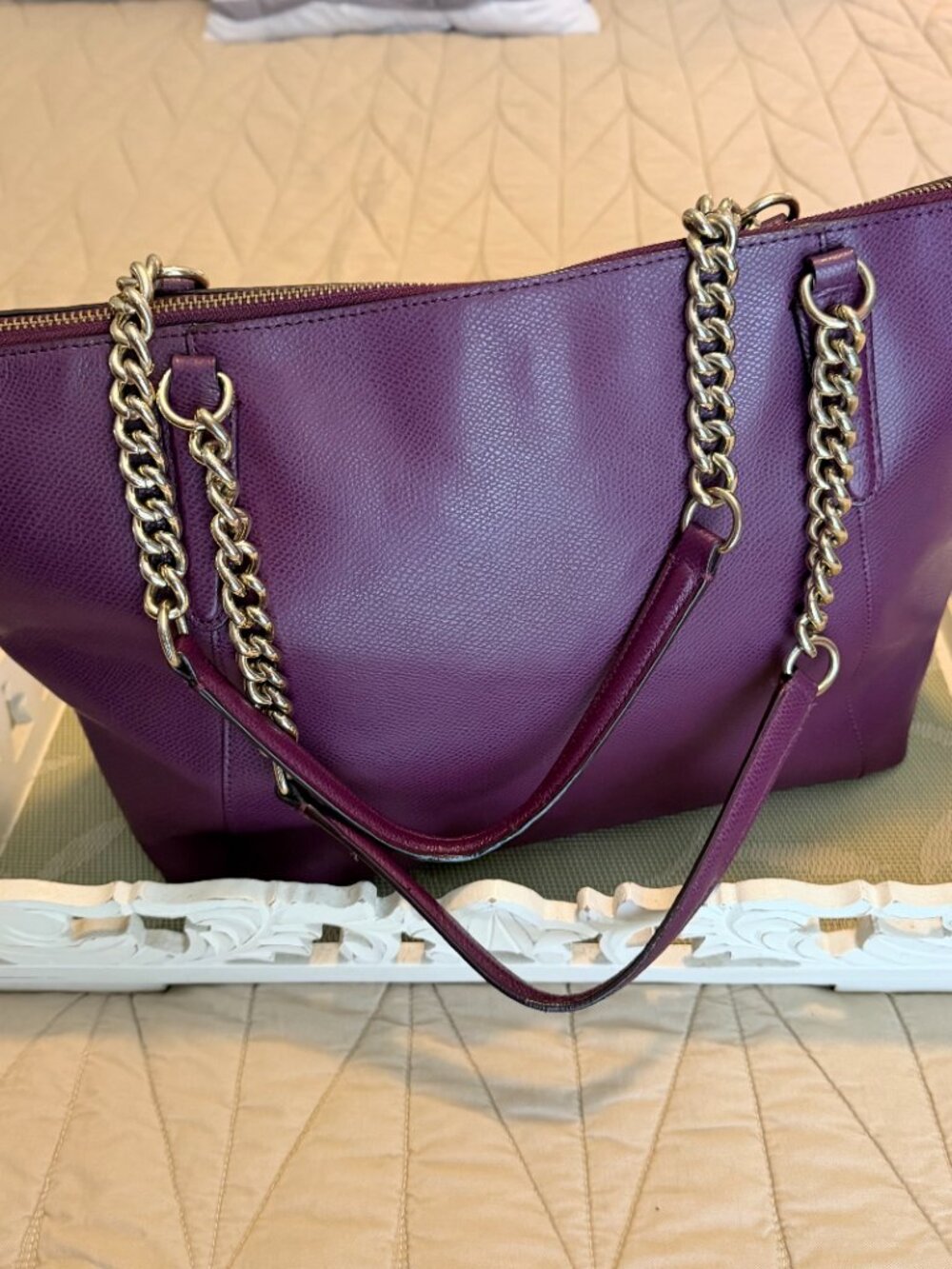 COACH Ava Chain Tote Crossgrain Leather Gold Chain Purple Plum Handbag F37201 - Picture 10 of 15